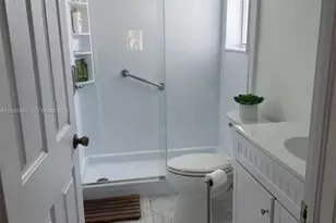 15619 SW 112th Dr, Miami, FL 33196 - Photo 13