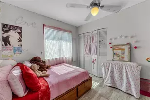 8025 NW 8th St, Miami, FL 33126 - Photo 13