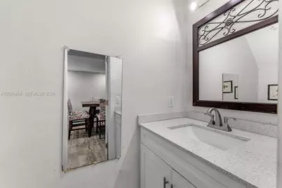 8025 NW 8th St #13, Miami, FL 33126 - Photo 17