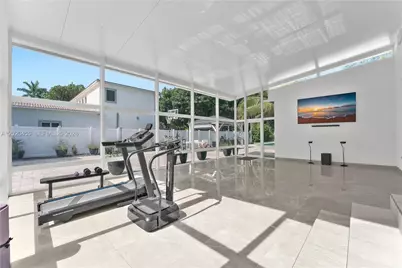 11144 NE 8th Ct, Biscayne Park, FL 33161 - Photo 17