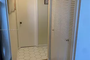 [Address not provided], North Miami, FL 33161 - Photo 7