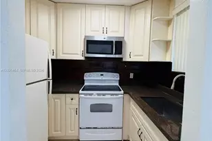 756 N 17th Ave, Hollywood, FL 33020 - Photo 7