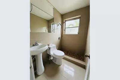 756 N 17th Ave #15, Hollywood, FL 33020 - Photo 13