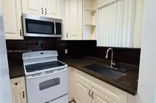 756 N 17th Ave, Hollywood, FL 33020 - Photo 5