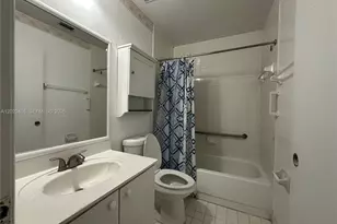 7420 W 20th Ave, Hialeah, FL 33016 - Photo 21