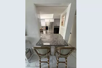7443 Twin Sabal Dr, Miami Lakes, FL 33014 - Photo 5