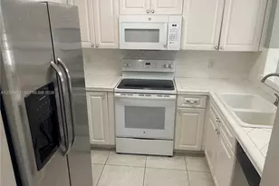 655 W 68th St, Hialeah, FL 33014 - Photo 3