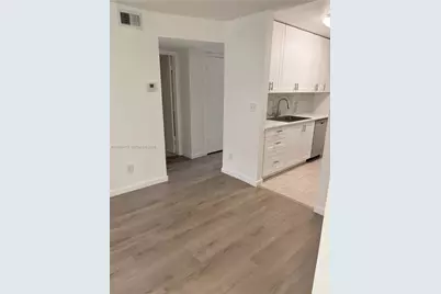 8753 NW 39th St #8753, Sunrise, FL 33351 - Photo 3