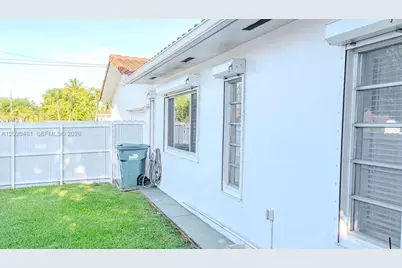 3400 SW 108th Ave, Miami, FL 33165 - Photo 25