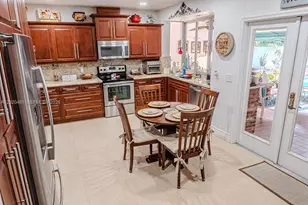 3400 SW 108th Ave, Miami, FL 33165 - Photo 7