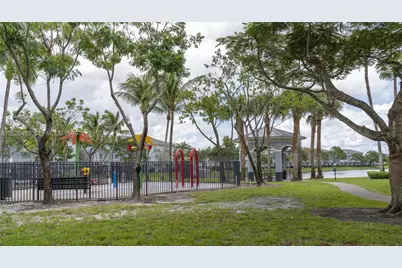1415 NW 34th Way, Lauderhill, FL 33311 - Photo 27