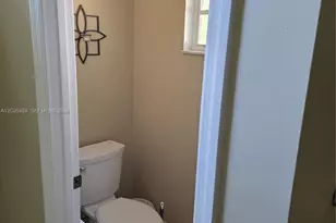 9906 SW 42nd Rd, Gainesville, FL 32608 - Photo 11