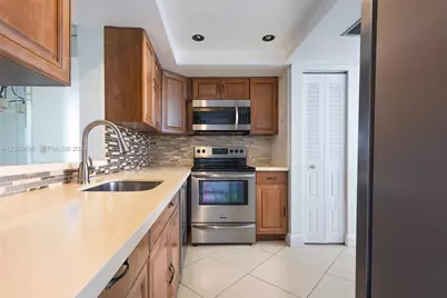 7350 NW 18th St #206, Margate, FL 33063 - Photo 5