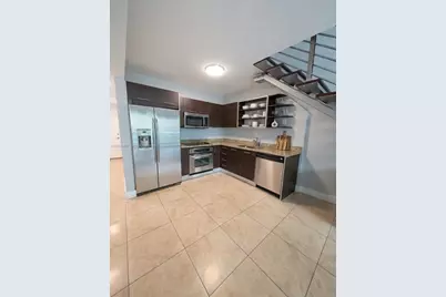 41 SE 5th St #815, Miami, FL 33131 - Photo 3