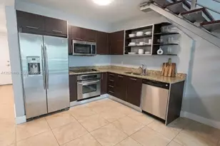 41 SE 5th St, Miami, FL 33131 - Photo 3