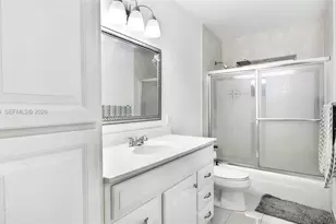 500 NW 96th Terrace, Pembroke Pines, FL 33024 - Photo 17