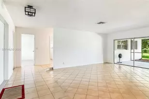 500 NW 96th Terrace, Pembroke Pines, FL 33024 - Photo 11