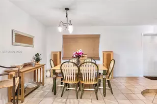 500 NW 96th Terrace, Pembroke Pines, FL 33024 - Photo 19