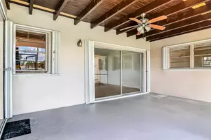 500 NW 96th Terrace, Pembroke Pines, FL 33024 - Photo 7