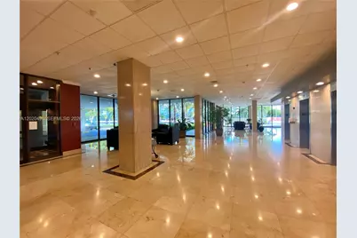 400 Kings Point Dr #811, Sunny Isles Beach, FL 33160 - Photo 5