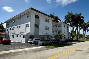 1607 Arthur St, Hollywood, FL 33020 - Photo 1