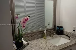 8275 SW 152nd Ave, Miami, FL 33193 - Photo 25