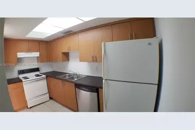 13700 NE 6th Ave #113, North Miami, FL 33161 - Photo 3