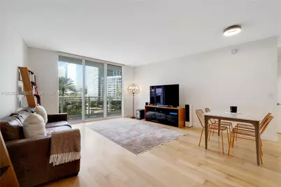 901 Brickell Key Blvd #609, Miami, FL 33131 - Photo 1