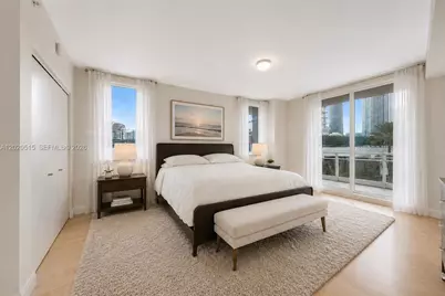 901 Brickell Key Blvd #609, Miami, FL 33131 - Photo 7