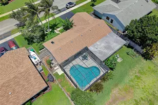 1070 Cedar Creek Way, Davie, FL 33325 - Photo 41