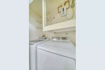 18326 NW 68th Ave #H, Hialeah, FL 33015 - Photo 23