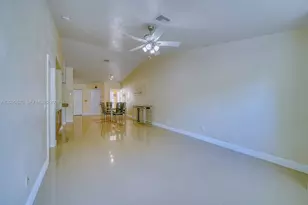 18326 NW 68th Ave, Hialeah, FL 33015 - Photo 3