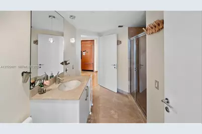 450 Alton Rd #2810, Miami Beach, FL 33139 - Photo 15
