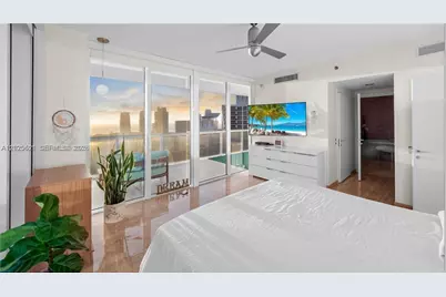 450 Alton Rd #2810, Miami Beach, FL 33139 - Photo 11