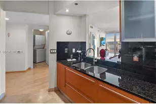 450 Alton Rd, Miami Beach, FL 33139 - Photo 19