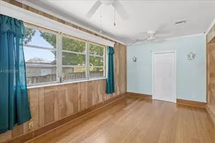 5761 SW 41st St, West Park, FL 33023 - Photo 11