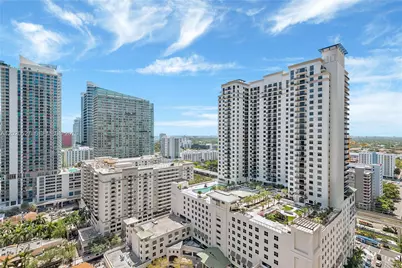 45 SW 9th St #2105, Miami, FL 33130 - Photo 19