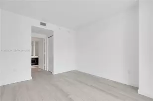 45 SW 9th St, Miami, FL 33130 - Photo 9