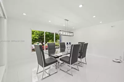 11600 SW 1st St, Plantation, FL 33325 - Photo 17
