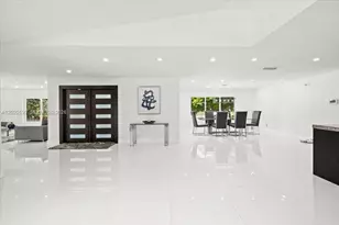 11600 SW 1st St, Plantation, FL 33325 - Photo 9