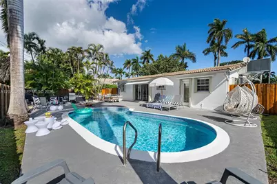 1012 N 13th Ter, Hollywood, FL 33019 - Photo 11