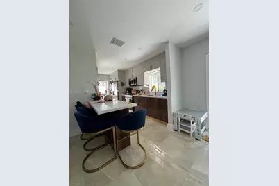 335 W 50th St, Hialeah, FL 33012 - Photo 5