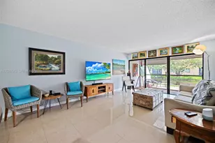 200 Lakeview Dr, Weston, FL 33326 - Photo 5