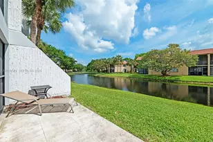 200 Lakeview Dr, Weston, FL 33326 - Photo 23