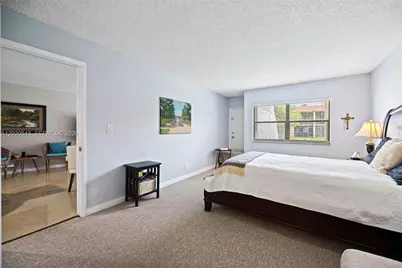 200 Lakeview Dr #113, Weston, FL 33326 - Photo 11