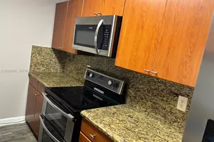 11585 NW 43rd St, Coral Springs, FL 33065 - Photo 7