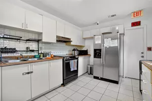 7100 NW 1st Terrace, Miami, FL 33126 - Photo 7