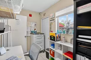 7100 NW 1st Terrace, Miami, FL 33126 - Photo 11