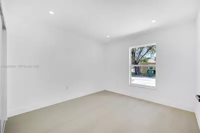 7868 NW 194th St, Hialeah, FL 33015 - Photo 31