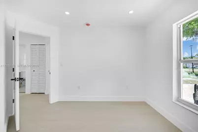 7868 NW 194th St, Hialeah, FL 33015 - Photo 35